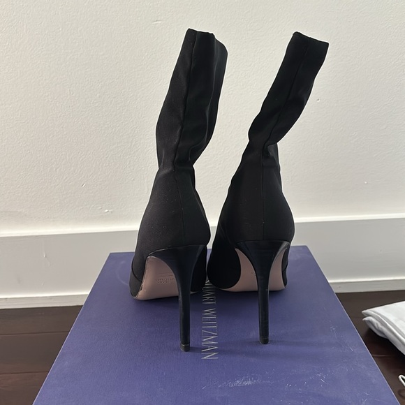 Stuart Weitzman Hugger Black Open Toe Booties 8 - Picture 3 of 5